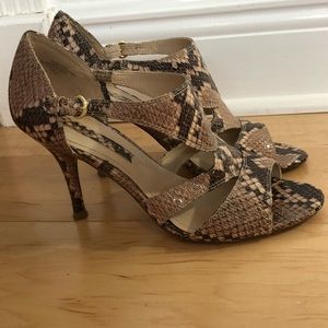 Nine West Snake Skin Wrap Heals size 7 1/2